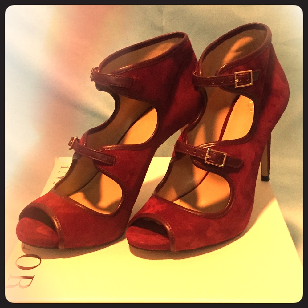 Ann Taylor Amaya Peeptoe Shoetie